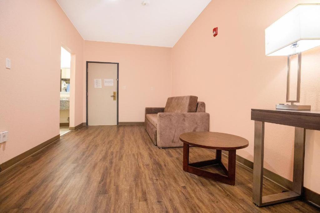 Royal Inn & Suites Adairsville Εξωτερικό φωτογραφία
