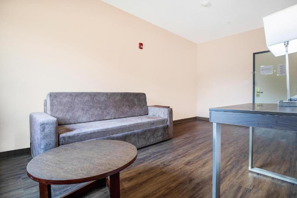 Royal Inn & Suites Adairsville Εξωτερικό φωτογραφία