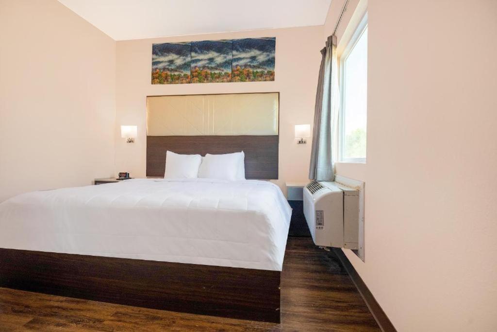 Royal Inn & Suites Adairsville Εξωτερικό φωτογραφία